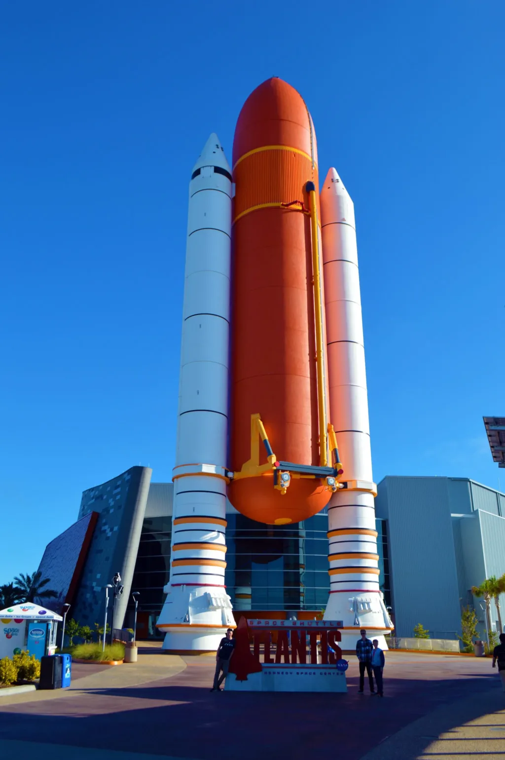 atlantis shuttle exibits kennedy space center
