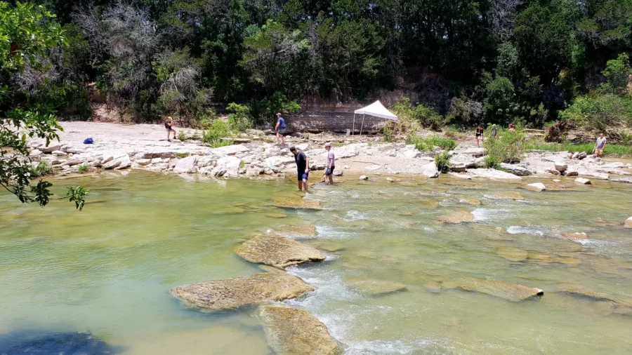 dinosaur valley paluxy river