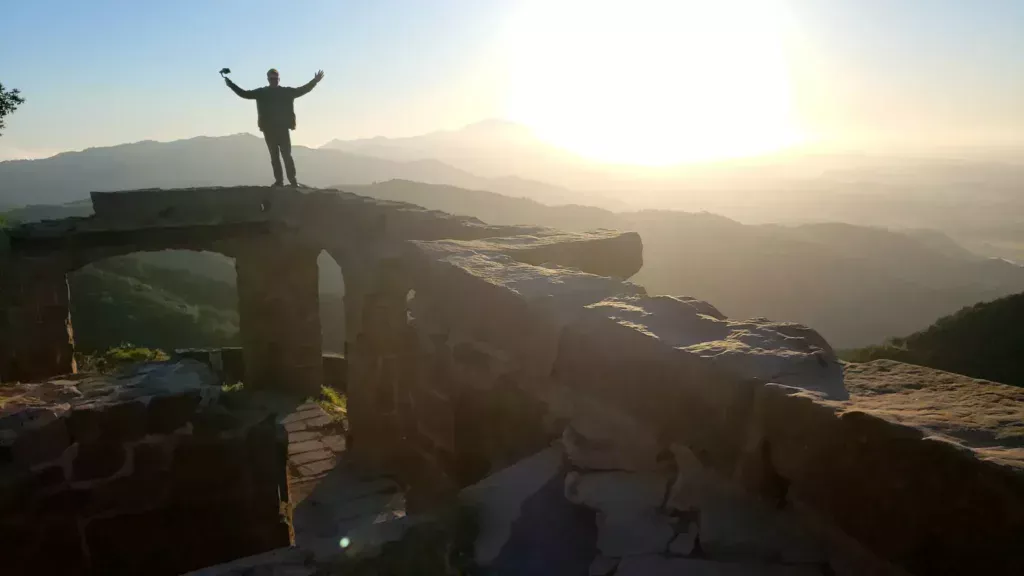 knapp castle ruins on top