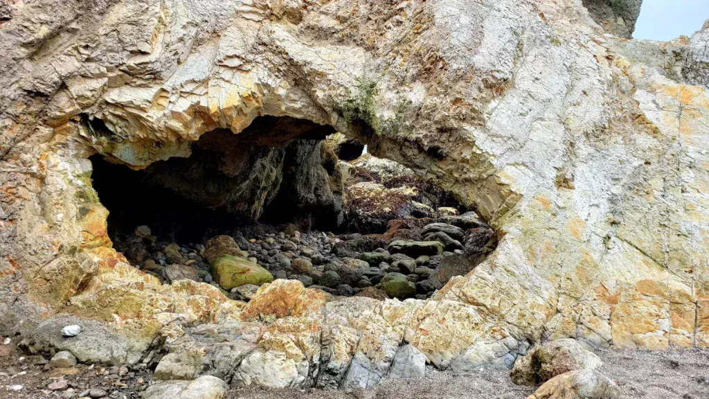 shell pismo beach cave hole