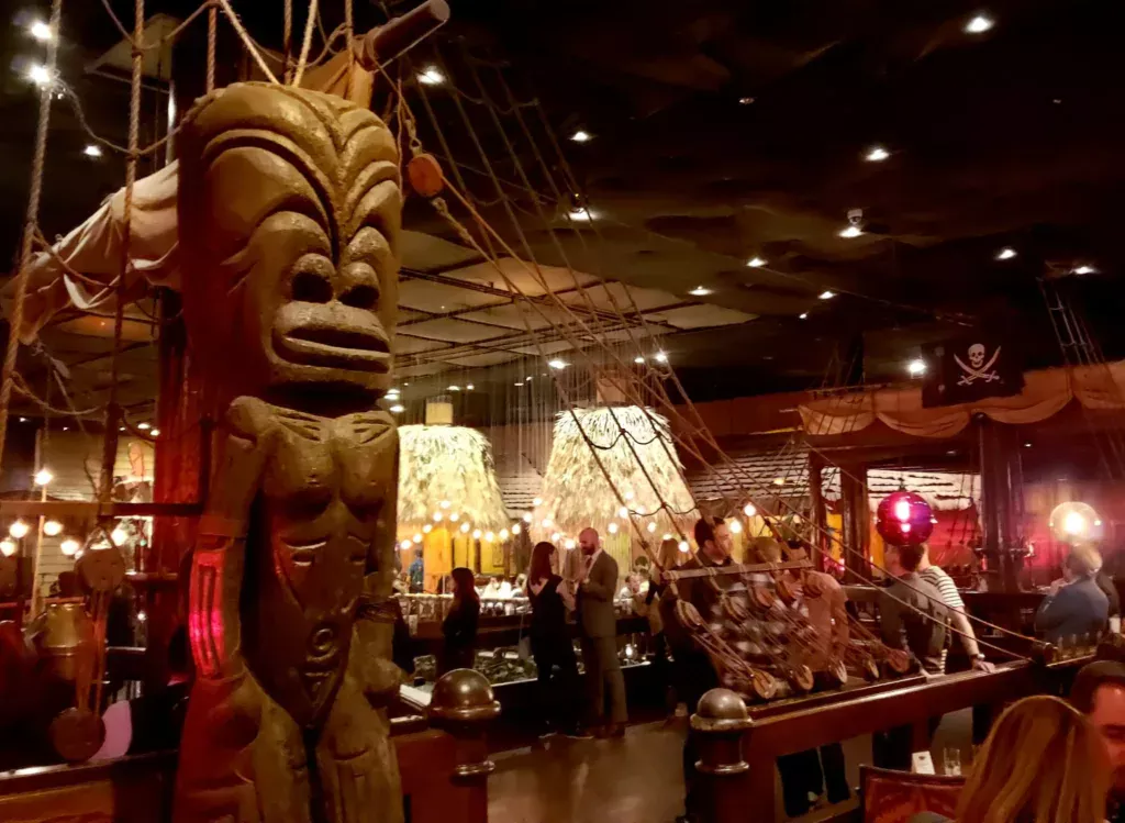 tonga room ambiance san francisco